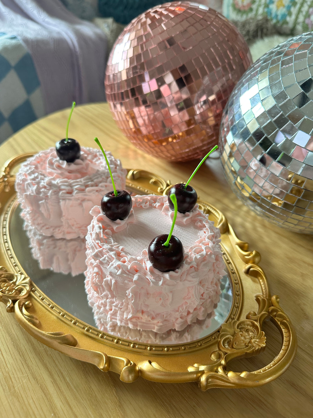 (Set of 2) Dark Cherry Fake Cakes ððð