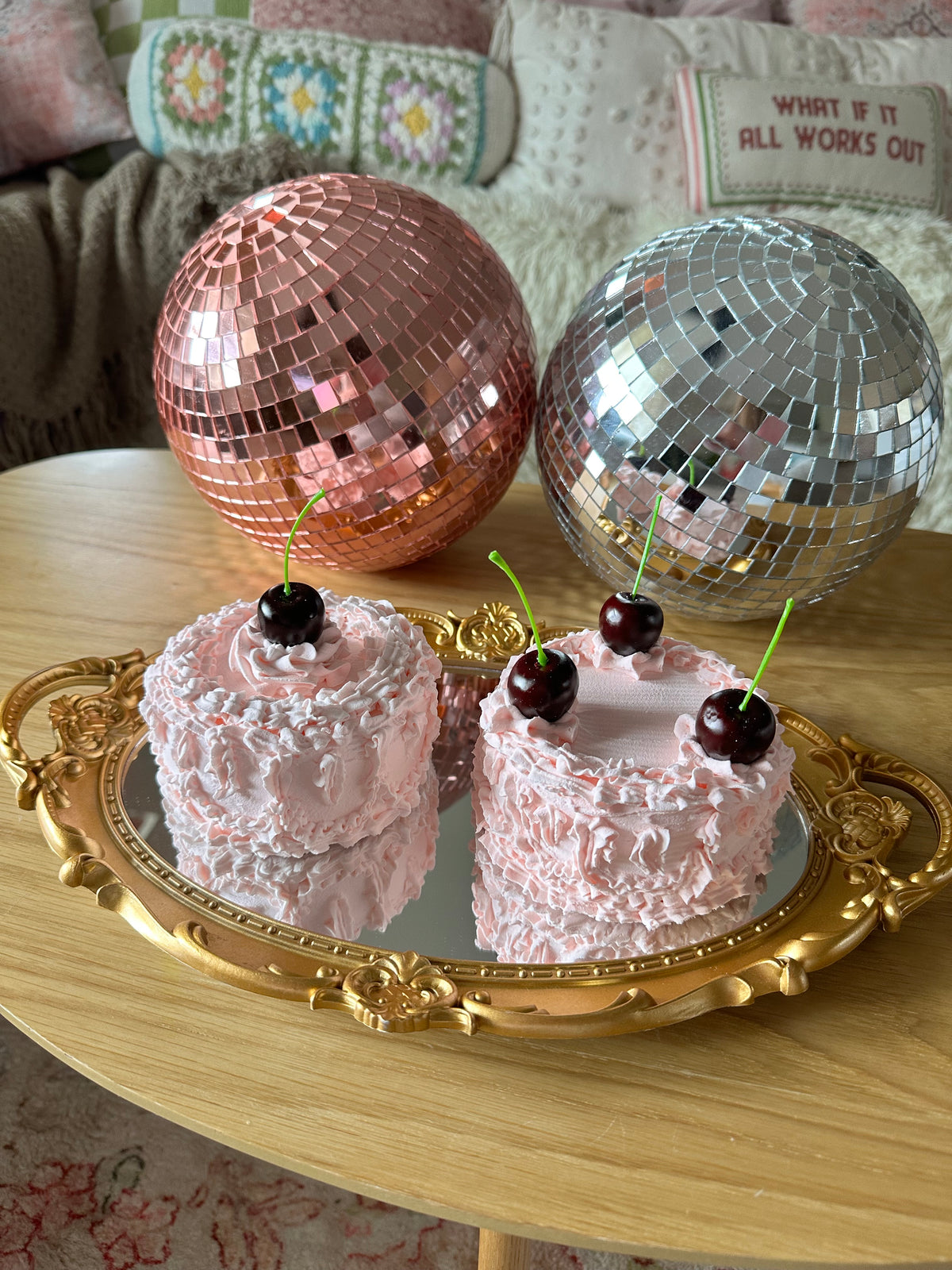 (Set of 2) Dark Cherry Fake Cakes ððð