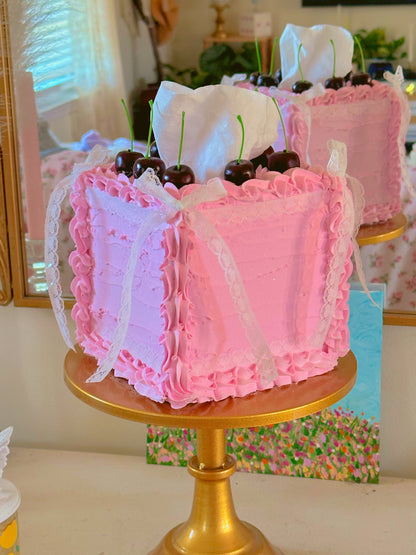 Lace Coquette Tissue Box Cover 🩰🎀