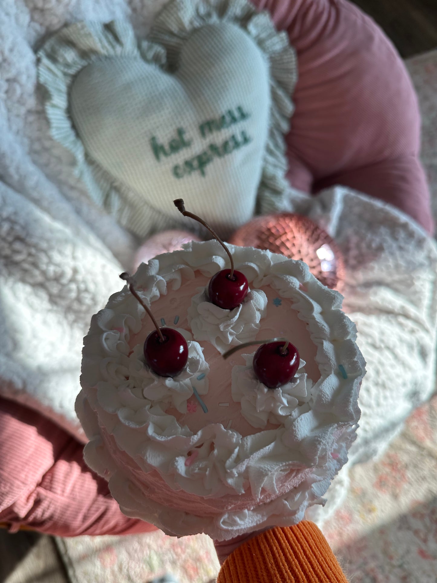 Small Pink Cake Decor🍒
