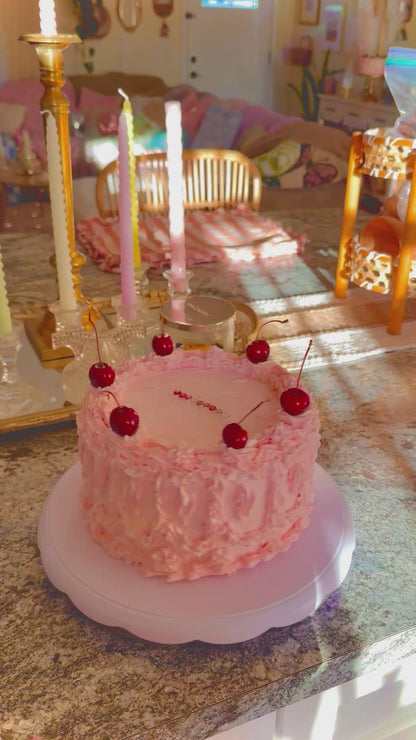 The Introvert Cake 💅🍒✨ Only 1 Available ✨⭐️